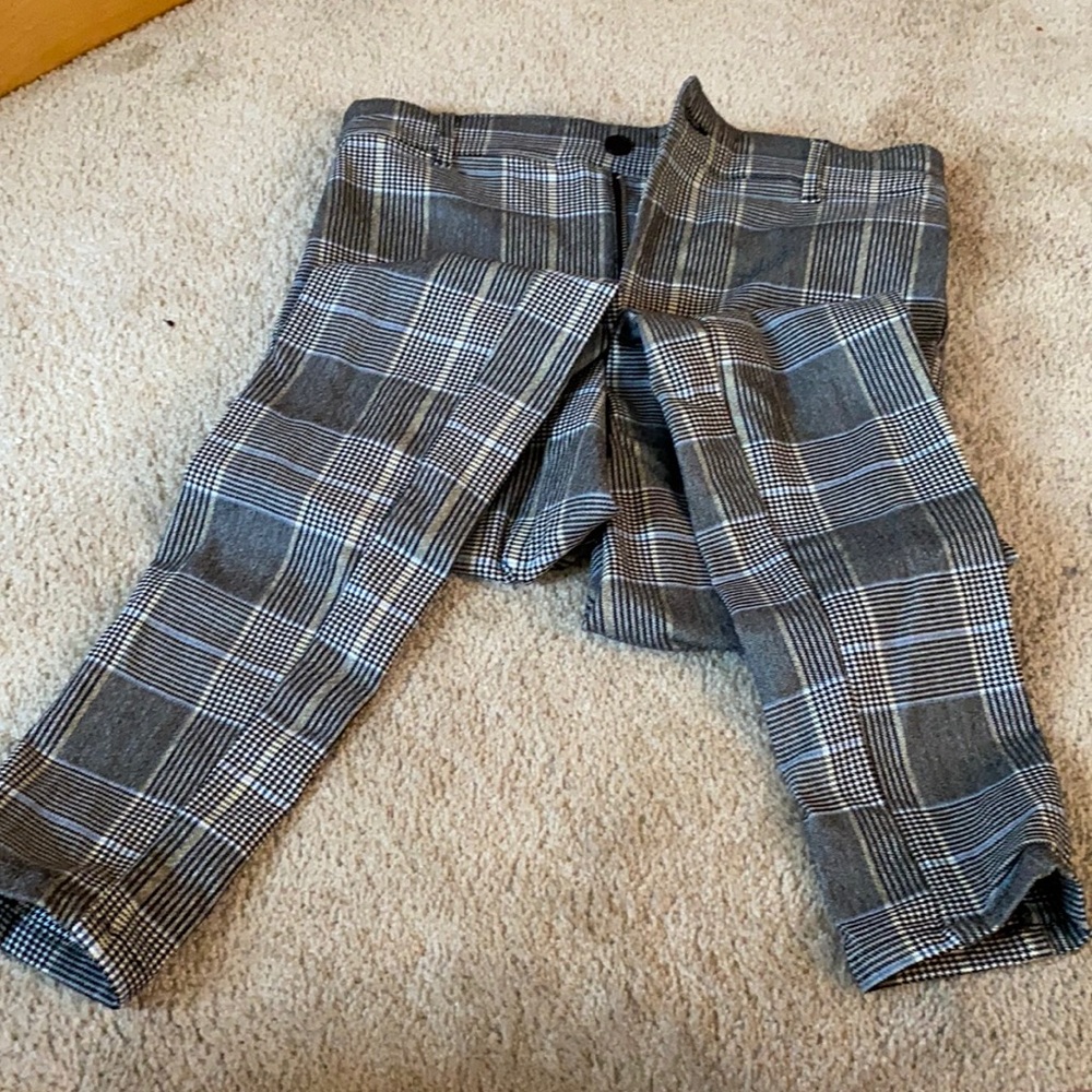 Never worn Plaid jeggings from Garage size L